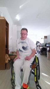  handicap en fauteuil roulant cherche femme pour premire experience sexuelle