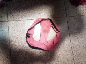 Petite culotte port et souill au got sucr 