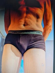 homme 55 ans recherche femme libertine (sexfriend) ou couple 