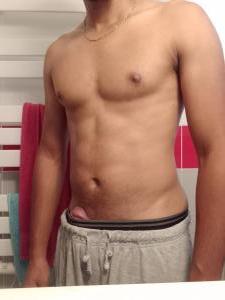 Je cherche la compagnie d'une femme avec qui je pourrais m'amuser au lit 