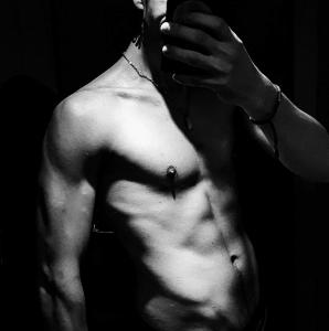 Jeune homme cherche  partager du plaisir