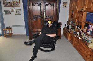 Recherche une femme switch pour BDSM