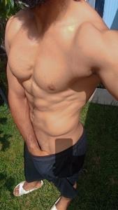 Jeune rebeu coach sportif 