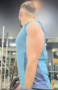 Rebeu du 92 avec bien paisse 