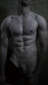 Jeune homme recherche nouvelle exprience 