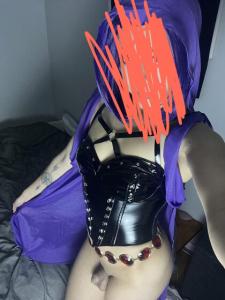 Envie de baiser et de sucer une grosse queue de travesti sexy 