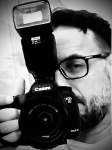 Photographe de Charme, rotique et autres prestations sur demande - Mise en valeur, lgance et disc