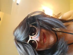 Trav sexy mre cherche collier