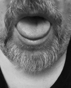 Homme 50 ans cherche � l�cher pieds de femmes