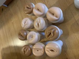 Vente d�un lot masturbateur Fieshligjt + mag et  dvd dorcel mag 