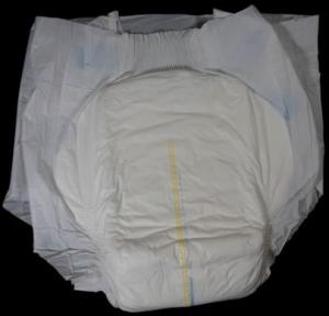 A humilier avec couche-culotte