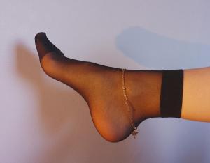 Petites culottes et chaussettes port�es, Sextoys utilis�s et vid�o perso unique.