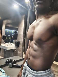 Recherche femme de tout �ge pour une nouvelle exp�rience sexuelle 