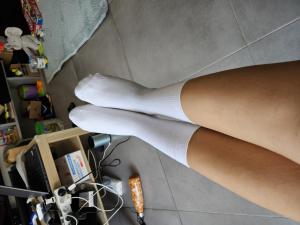 Chaussette ou nylon bien port�e odeur de pieds