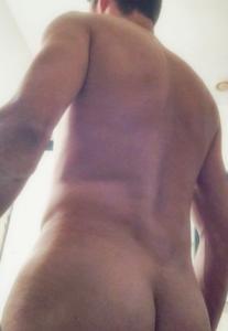 Quadra pour jeune coquine