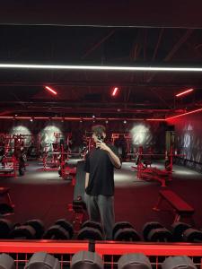 Jeune Homme cherche femme (tout �ge)