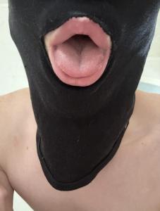 Je Suce/branle plan voiture anonymement