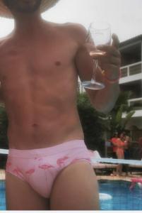 Jeune �phebe vigoureux et � l'�coute 