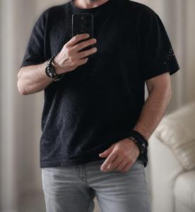 Homme 53 ans, recherche femme pour plaisirs coquins sans prise de t�te