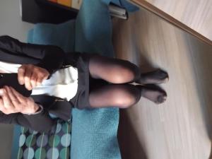  En. Travestis ma bouche a faim de queue et soif de sperme 