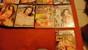 Lot environ 24 DVD porno