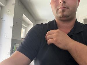 Homme dispo plan cul pour assouvir les d�sirs de ses dames ;)