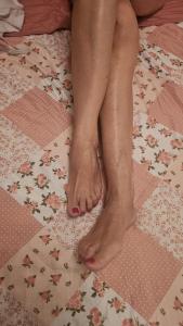 Femme de 53 ans ,vends photos,video