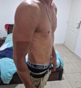 Homme seul en d�placement professionnel avec mon camping car 