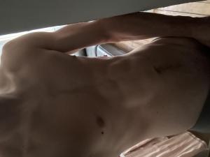 Bonjour jeune homme de 21 ans pour casting
