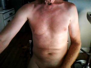 homme m�r pour femme ou couple