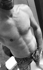 Amant bien mont� pour femme coquine