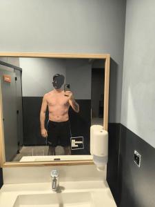 Homme mari� veut bz