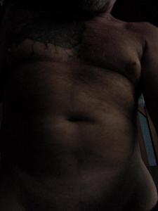 Retrait� cherche bonheur dans les fesses 