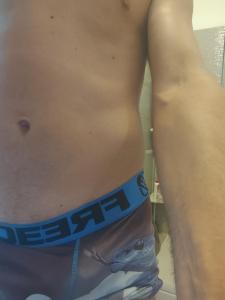 Homme d'une quarantaine cherche une femme pour un moment agr�able 
