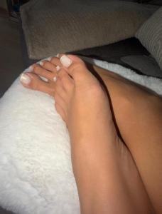 Pieds + sous-v�tements � photos & vid�os