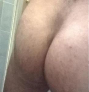 Cherche homme pour moment coquin
