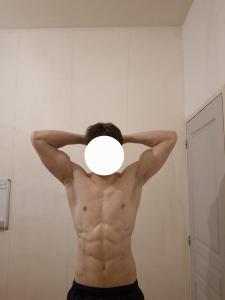 JH recherche sa premi�re exp�rience ( H�t�ro ) 