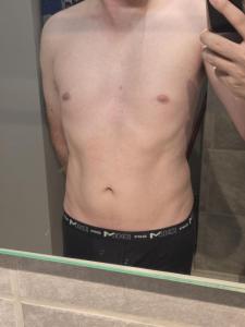 Jeune homme a d�puceler
